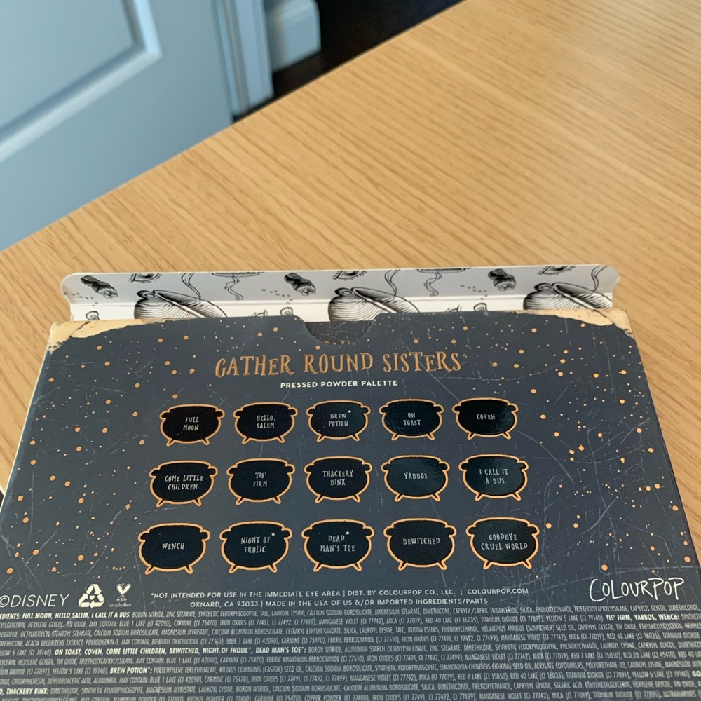 ColourPop Hocus Pocus, Gather Round Sisters, pressed powder palette - Picture 5 of 11